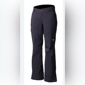 Stylish Women’s Black Descente Ski Pants. Size 4 short petite